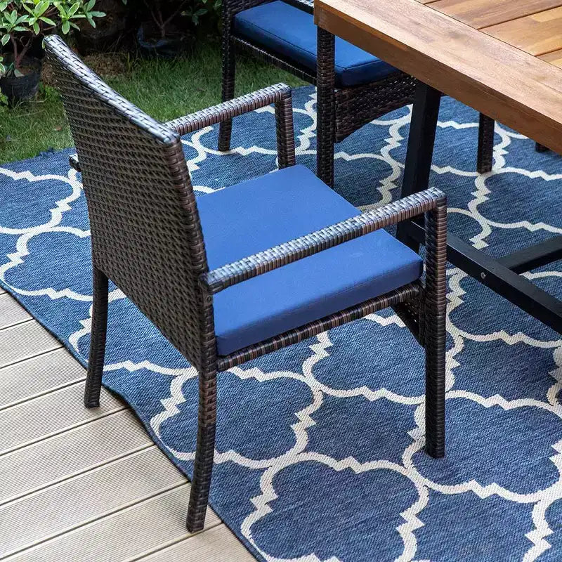 Ensemble de salle à manger 6 pièces pour patio : table en bois d'acacia, banc, 4 fauteuils en rotin – Captiva Designs