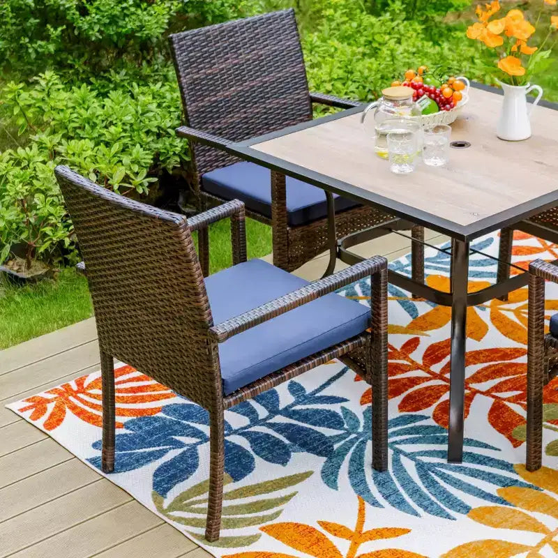 Ensemble de salle à manger de patio 5 pièces avec table et chaises carrées en acacia de 36 po - Captiva Designs