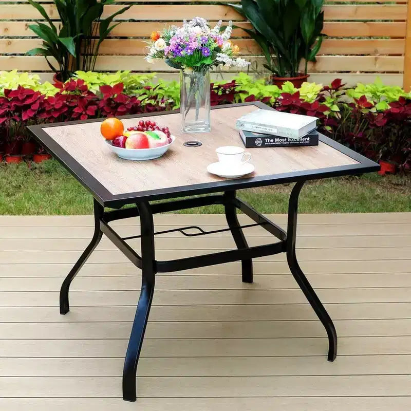 Ensemble de salle à manger de patio 5 pièces avec table et chaises carrées en acacia de 36 po - Captiva Designs