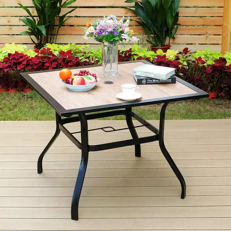 Ensemble de patio 5 pièces avec table et chaises en métal au design carré - Captiva Designs