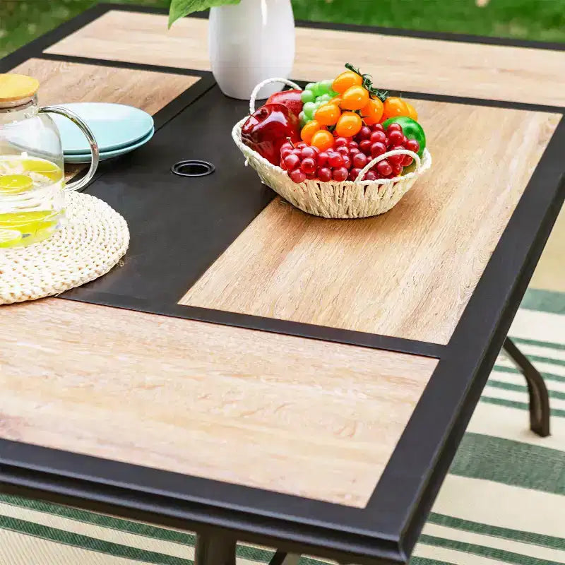 Ensemble repas extérieur 7 pièces : Structure en acier résistante aux intempéries et bois synthétique - Captiva Designs