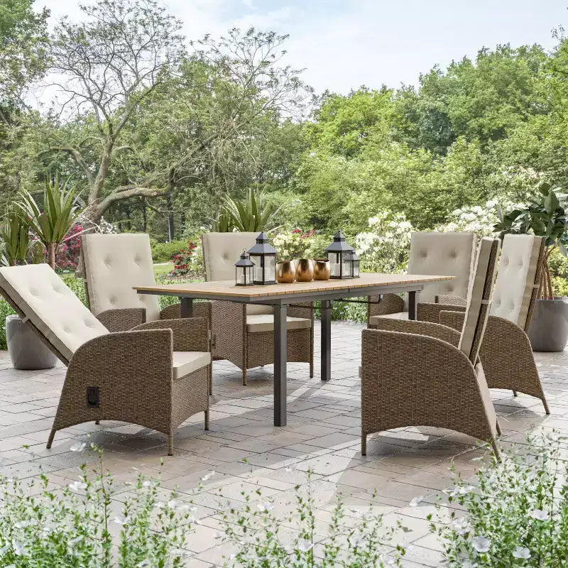 Ensemble de salle à manger d'extérieur 7 pièces Greemotion Mackay en bois de teck avec rallonge papillon intégrée et chaises inclinables marron