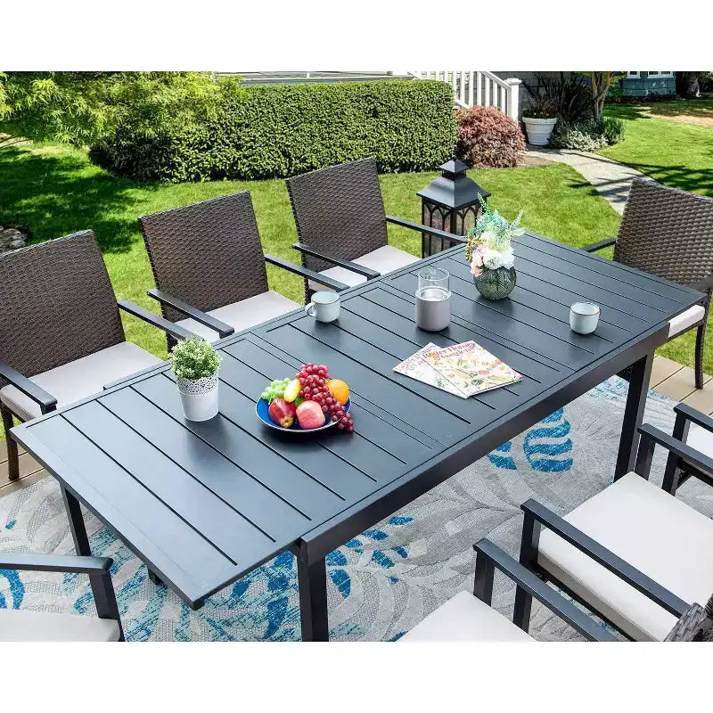 Ensemble de salle à manger d'extérieur 9 pièces avec table extensible et chaises en rotin tressé - Beige - Captiva Designs : Cadre en acier thermolaqué, résistant aux intempéries