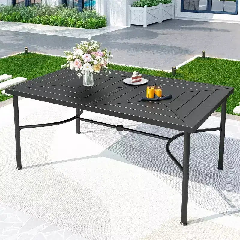 Ensemble de salle à manger d'extérieur 7 pièces : Table en acier, chaises en osier, coussins - Captiva Designs