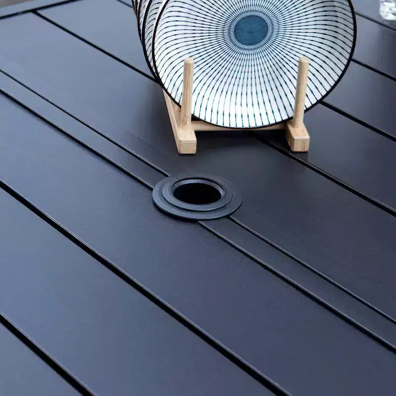 Ensemble de salle à manger d'extérieur 7 pièces Captiva Designs avec table rectangulaire et trou pour parasol de 4 cm et chaises à accoudoirs en aluminium