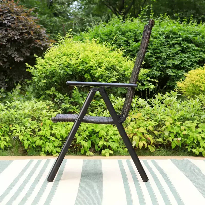 Ensemble de salle à manger d'extérieur 7 pièces Captiva Designs avec chaises en osier réglables et table en acier – Comprend un trou pour parasol