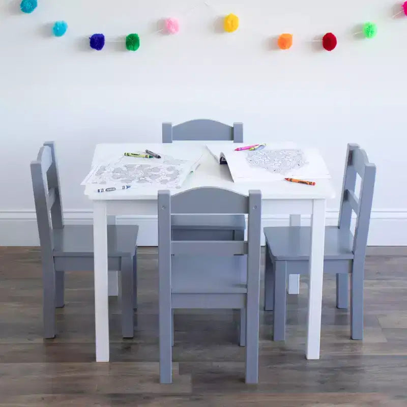 Ensemble table et chaises en bois 5 pièces pour enfants Blanc/Gris - Humble Crew : Meubles de salle à manger pour tout-petits, MDF, Rectangulaire, Âges 3+