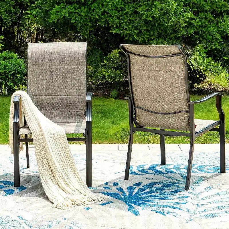 Captiva Designs - Ensemble de 8 pièces pour salle à manger d'extérieur, comprenant une table rectangulaire en acier, des chaises rembourrées avec assise en toile tendue et un parasol de marché.