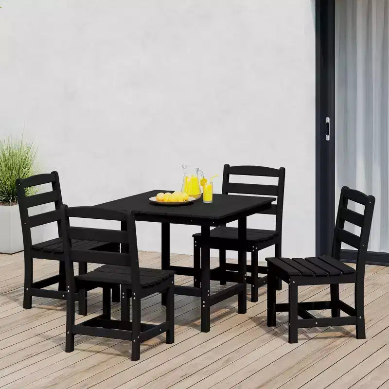 Ensemble de salle à manger d'extérieur WestinTrends Ashore 5 pièces avec table carrée en HDPE et chaises sans accoudoirs