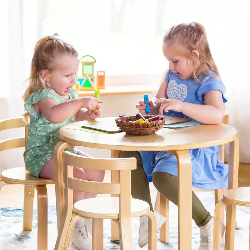 Guidecraft Table et chaises pour enfants Nordic - Blanc : Table ronde en bois pour tout-petits pour les travaux manuels et l'écriture | Meubles de salle de jeux | Table d'activités pour enfants avec 4 chaises