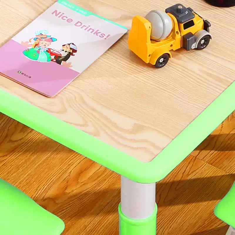 Ensemble Table et Chaises pour Enfants, Bureau Réglable en Hauteur pour Enfants de 2 à 10 Ans, Table d'Activités Manuelles, Pieds Antidérapants, pour Salles de Classe et Garderies