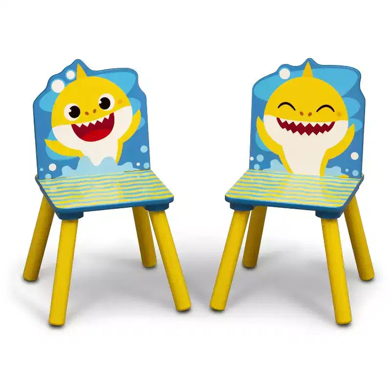 Table et 2 chaises pour enfants Baby Shark de Delta Children avec rangement