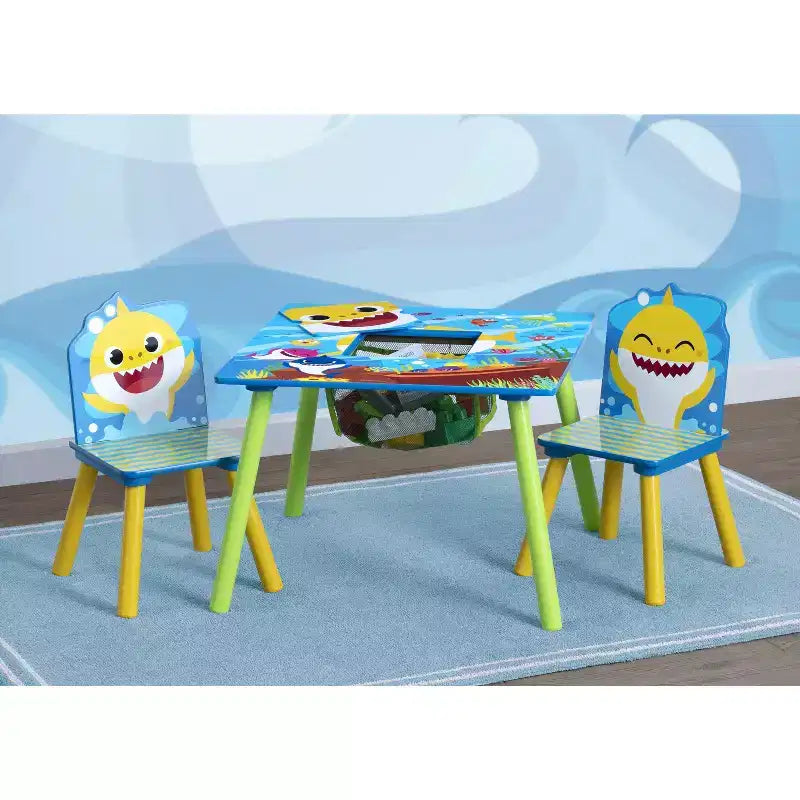 Table et 2 chaises pour enfants Baby Shark de Delta Children avec rangement