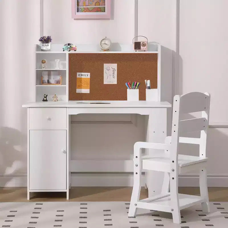 Ensemble bureau et chaise pour enfants GUSTOWAVE avec étagère de rangement et tableau en liège, table d'étude en bois pour les enfants de 3 à 8 ans, blanc