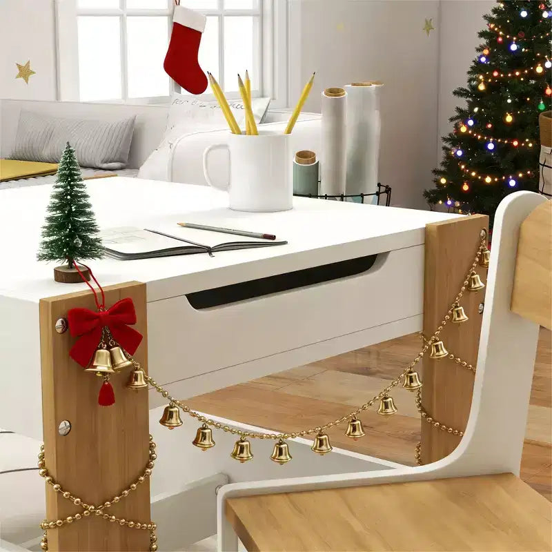JVNOXK2-en-1 Ensemble bureau et chaise pour tout-petits avec tableau noir réversible, rangement et étagère, combinaison bureau et chaise 3 pièces pour enfants