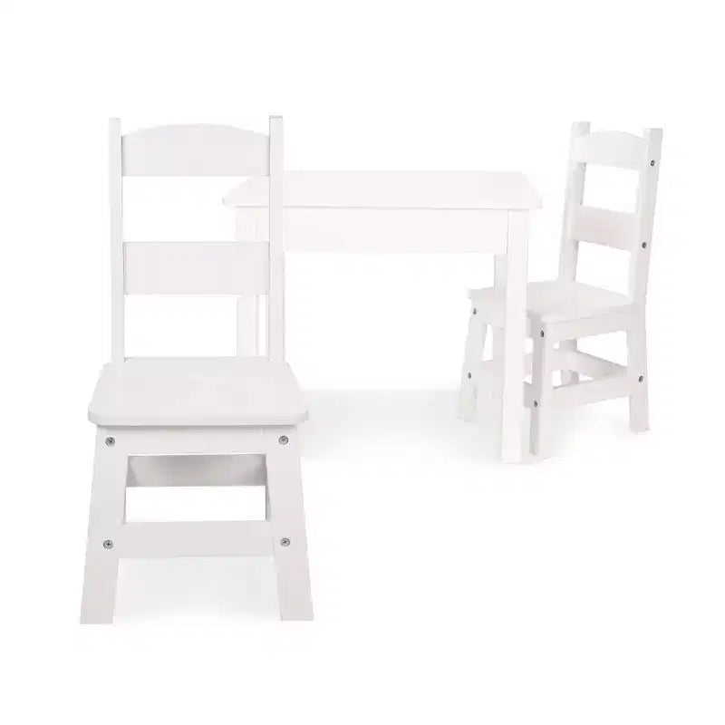 Ensemble de mobilier de salle de jeux Melissa & Doug en bois pour enfants, table et 2 chaises - Blanc : Surface carrée, ensemble de 3 pièces