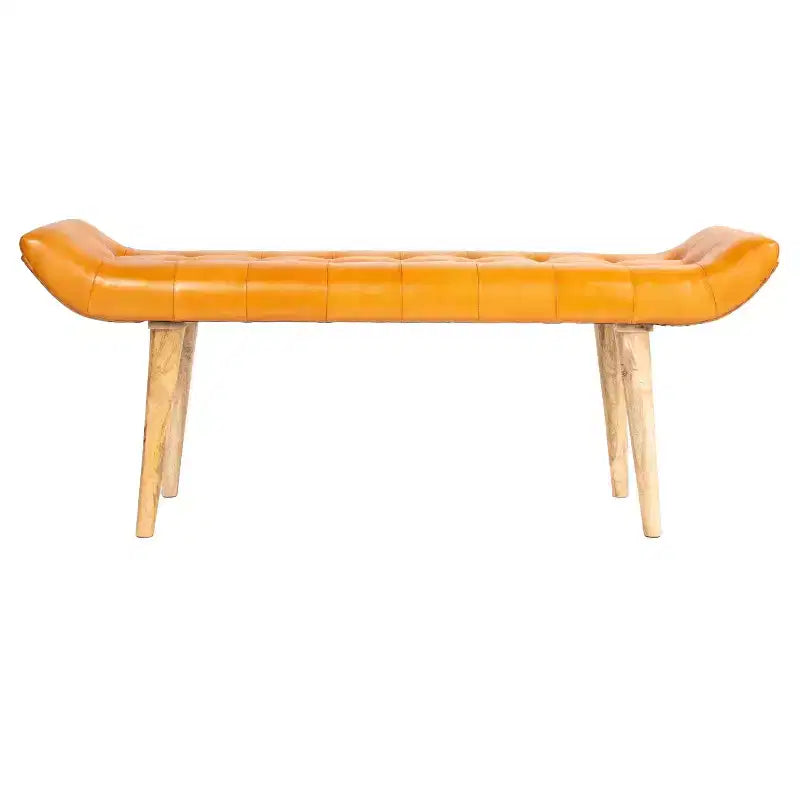 Banc en cuir de chèvre Tobacco : Cadre en bois de manguier, repose-pieds rectangulaire rembourré, assemblage par un adulte