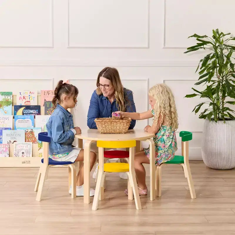 Ensemble de 5 meubles pour enfants ECR4Kids, table en bois courbé et chaises à dossier incurvé