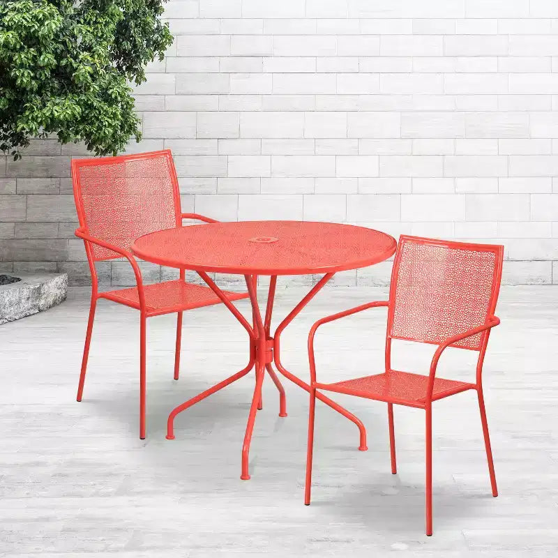 Ensemble de table de patio en acier ronde de 35,25 po de qualité commerciale Oia de Flash Furniture avec 2 chaises à dossier carré pour l'intérieur et l'extérieur