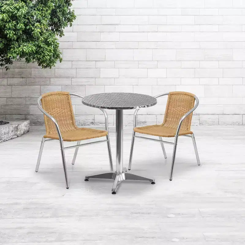 Flash Furniture Lila Ensemble table ronde en aluminium de 23,5 po pour l'intérieur et l'extérieur avec 2 chaises en rotin