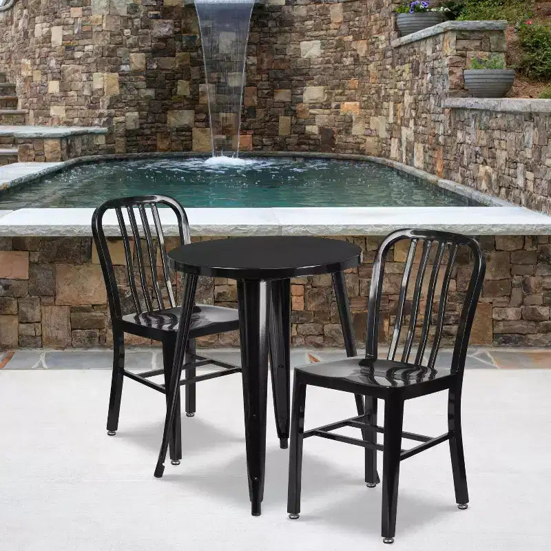 Ensemble de table ronde et de 2 chaises à dossier ajouré Emma et Oliver, 61 cm, en métal, de qualité commerciale, pour l'intérieur et l'extérieur
