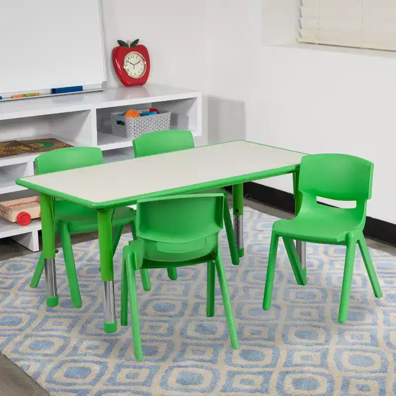 Emma et Oliver Ensemble de table d'activités rectangulaire en plastique réglable en hauteur, 23,625" L x 47,25" P, avec 4 chaises