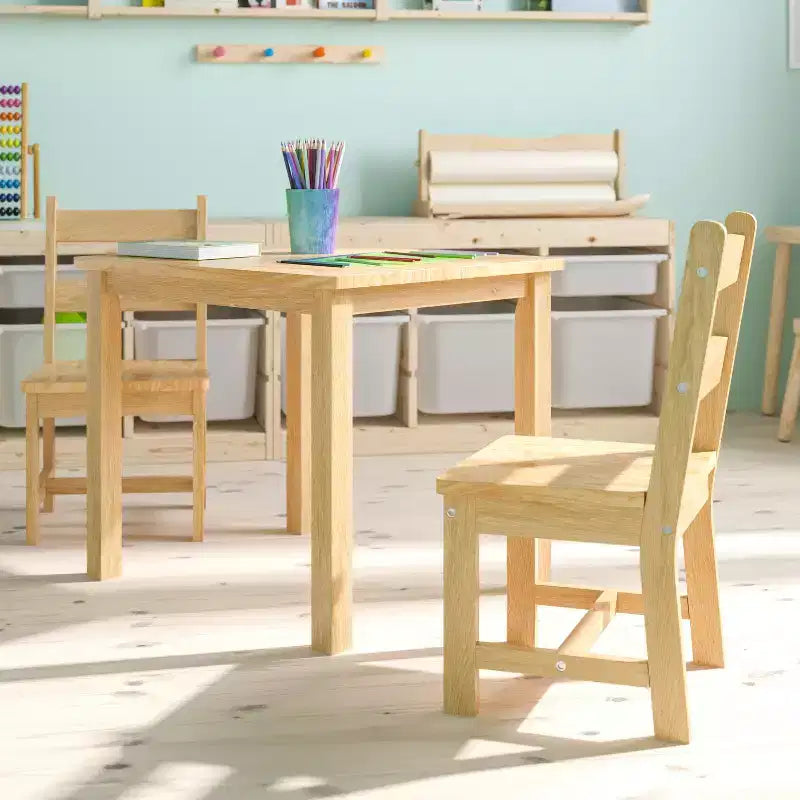 Flash Furniture Ensemble table et chaises pour enfants en bois massif pour salle de jeux, chambre, cuisine - Ensemble de 3 pièces