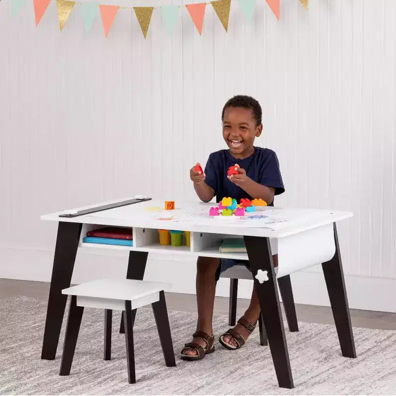 Table d'activités créatives – WildKin