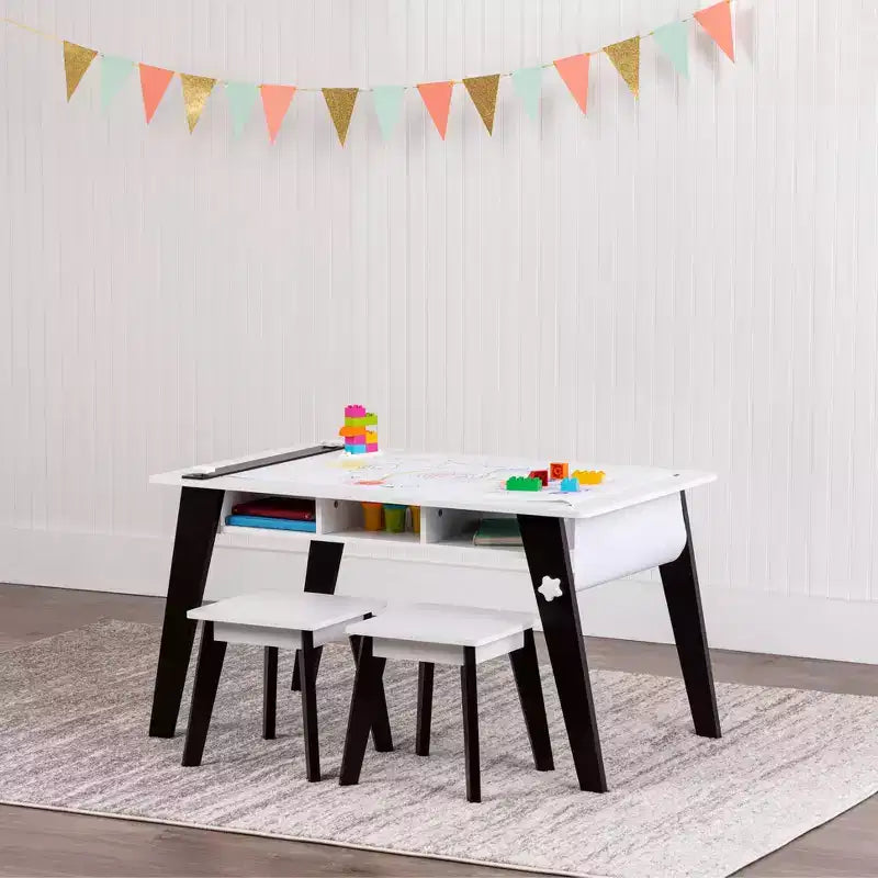Table d'activités créatives – WildKin