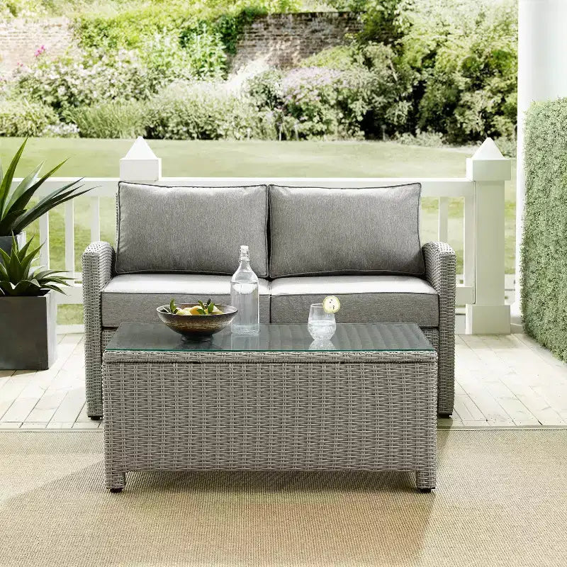 Ensemble canapé et table basse Bradenton en osier pour l'extérieur - Crosley