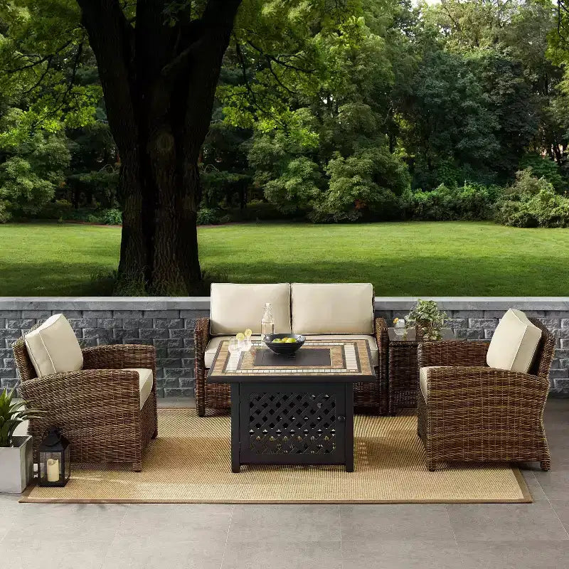 Ensemble de mobilier de patio d'extérieur Crosley Bradenton 5 pièces en acier avec foyer
