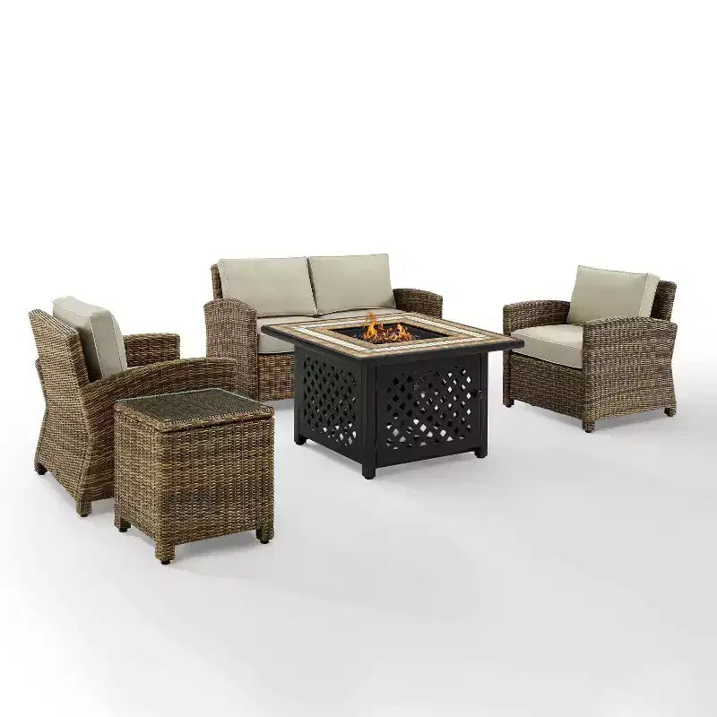 Ensemble de mobilier de patio d'extérieur Crosley Bradenton 5 pièces en acier avec foyer