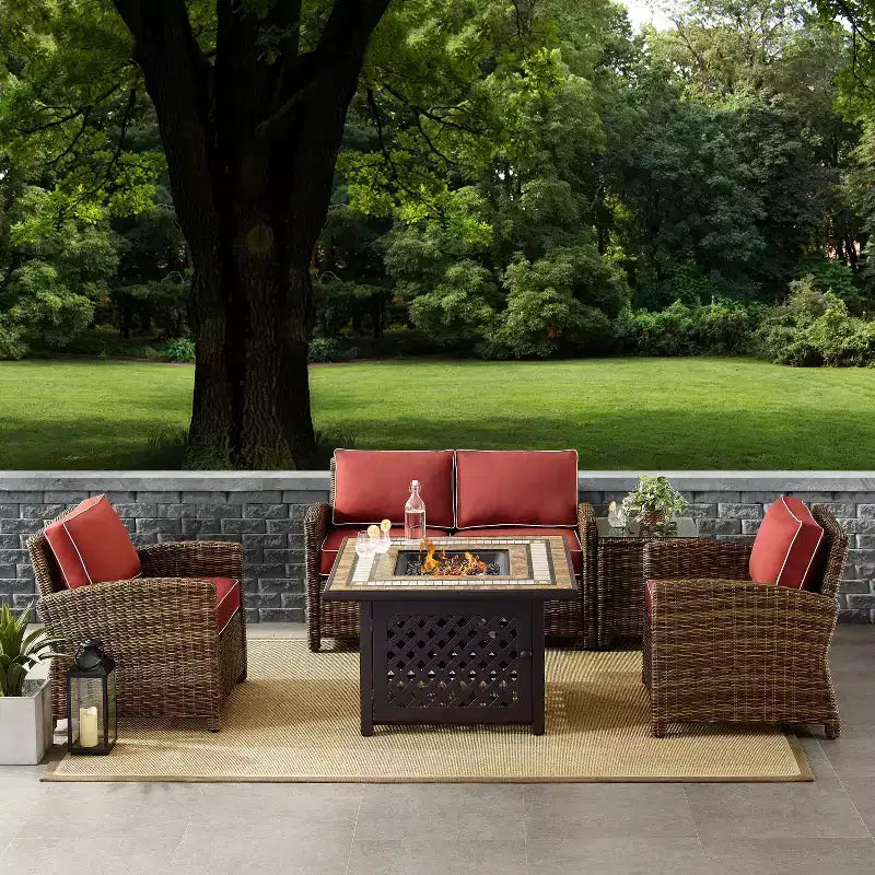 Ensemble de mobilier de patio d'extérieur Crosley Bradenton 5 pièces en acier avec foyer