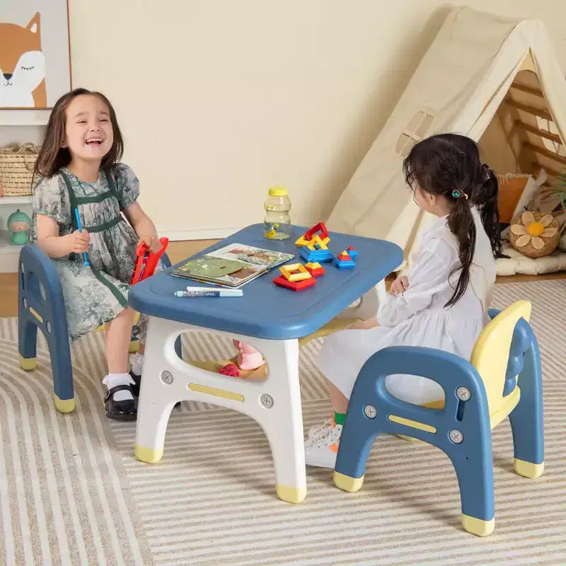 Table et 2 chaises pour enfants Costway, bureau d'activités artistiques avec étagère de rangement et blocs de construction