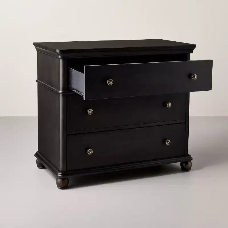 Commode verticale classique à 3 tiroirs