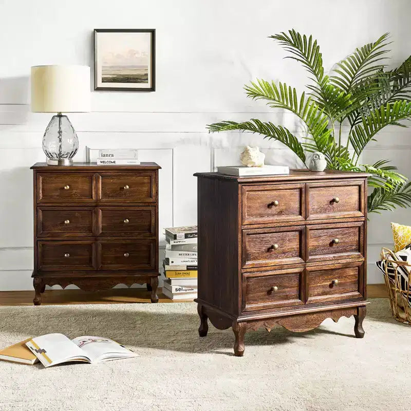 Commode d'appoint traditionnelle en bois massif de 32 po à 3 tiroirs avec station de charge