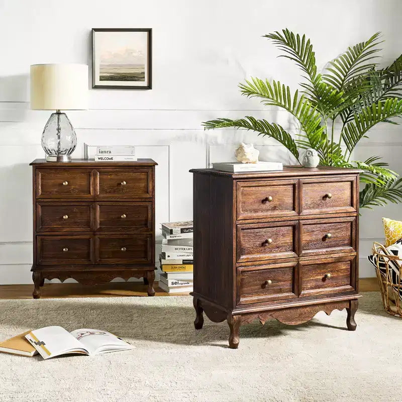Commode d'appoint traditionnelle en bois massif de 32 po à 3 tiroirs avec station de charge