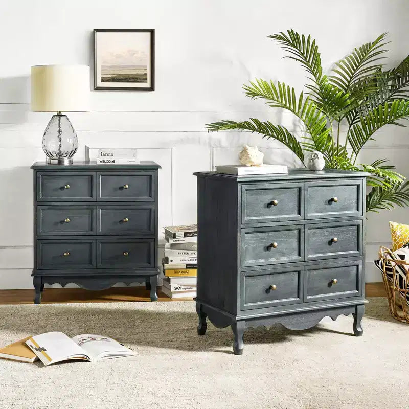 Commode d'appoint traditionnelle en bois massif de 32 po à 3 tiroirs avec station de charge