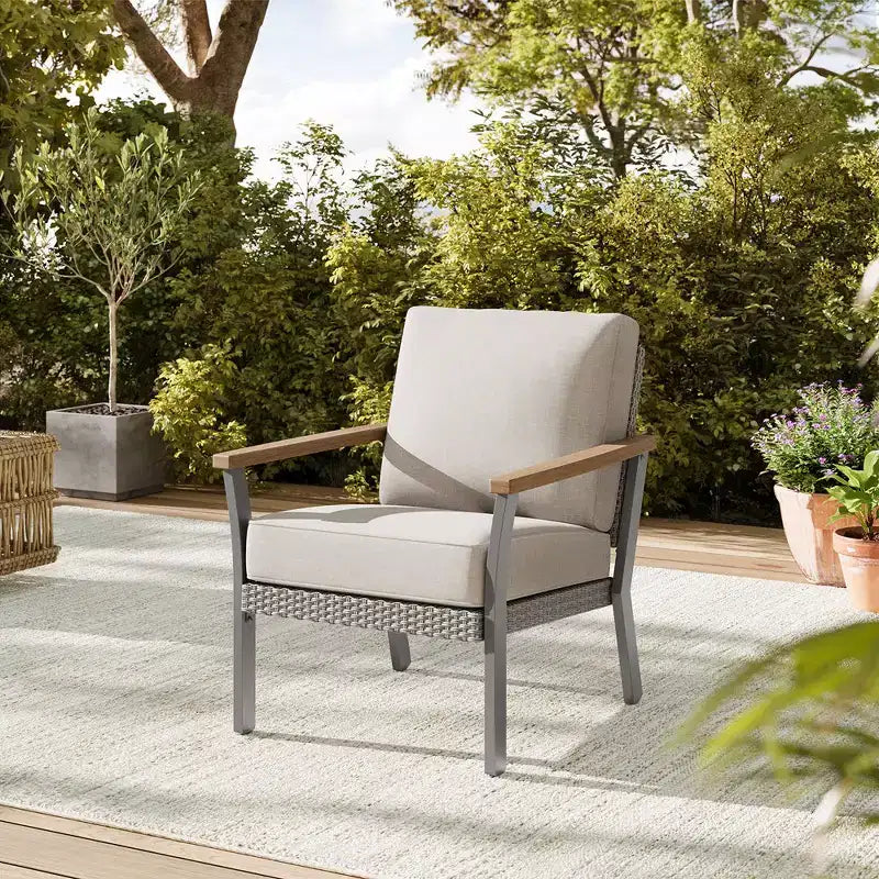 SONGMICS HOME Collection Sencillo - Ensemble de mobilier de patio 8 pièces 1 table basse 2 petites tables basses 1 causeuse 2 chaises longues et 2 poufs Beige