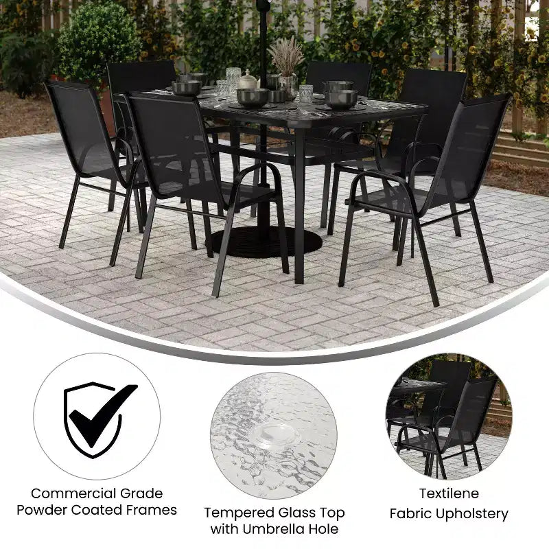Ensemble de salle à manger de patio commercial Flash Furniture Brazos 7 pièces avec table de patio en verre trempé et 6 chaises avec sièges et dossiers en matériau Flex Comfort