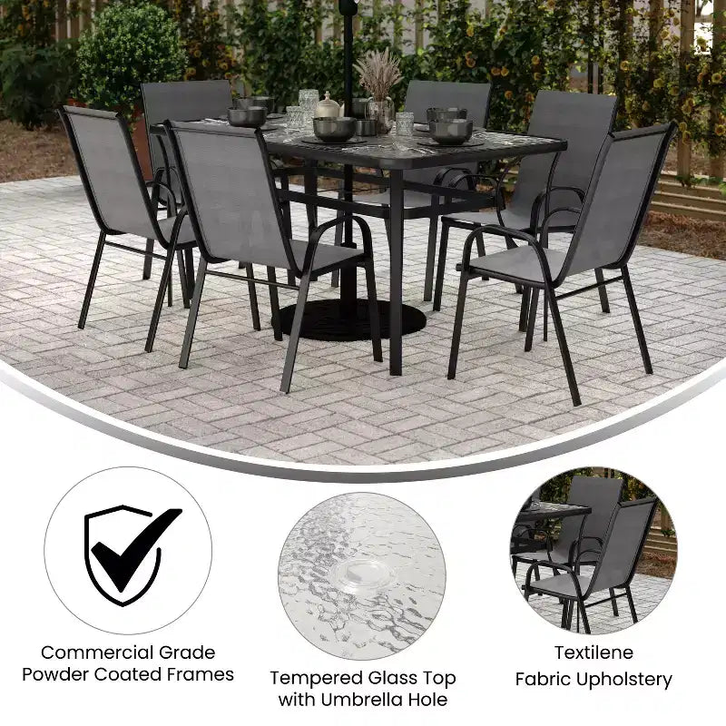 Ensemble de salle à manger de patio commercial Flash Furniture Brazos 7 pièces avec table de patio en verre trempé et 6 chaises avec sièges et dossiers en matériau Flex Comfort