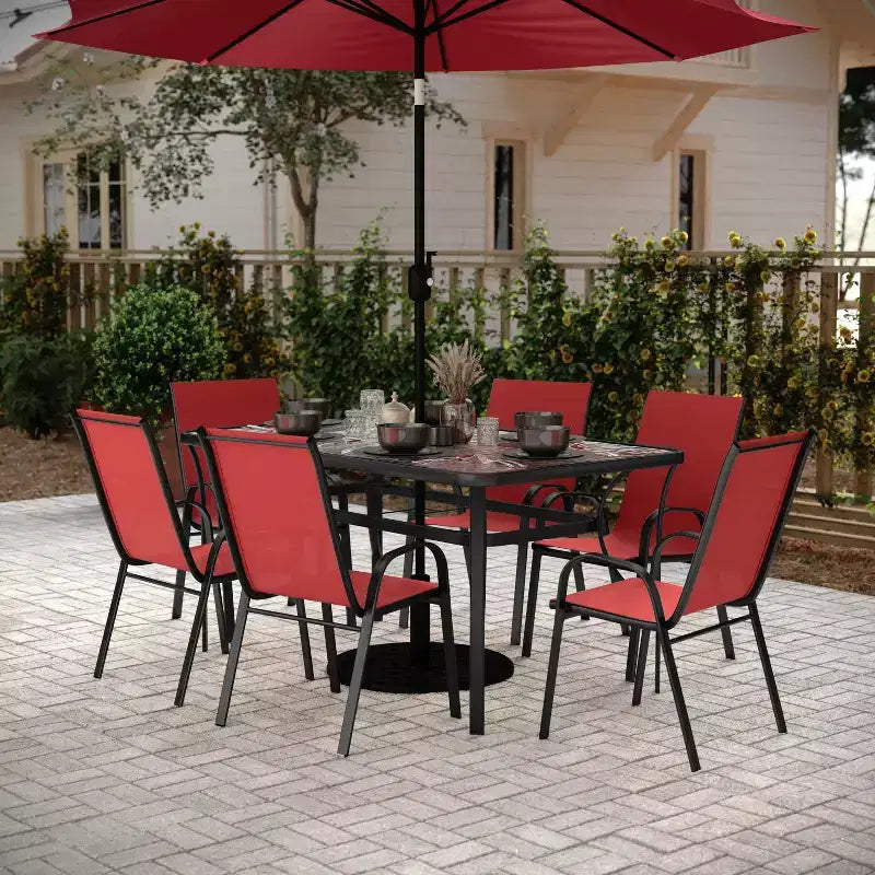 Ensemble de salle à manger de patio commercial Flash Furniture Brazos 7 pièces avec table de patio en verre trempé et 6 chaises avec sièges et dossiers en matériau Flex Comfort