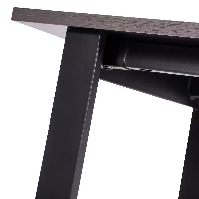 Table de conférence commerciale de 60x30 avec plateau en stratifié double face de 1 po d'épaisseur avec bordure en PVC et piètement en acier robuste en forme de A