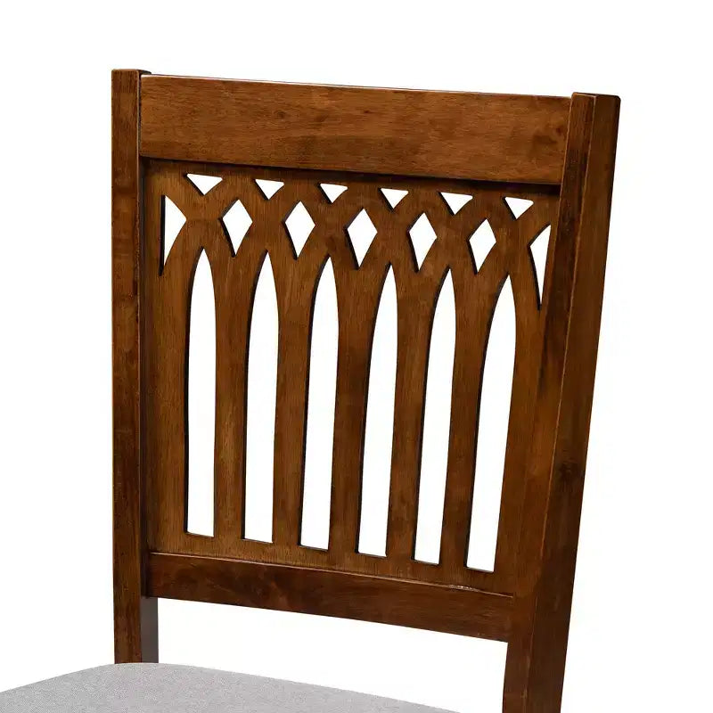 Salle à manger moderne en bois et tissu