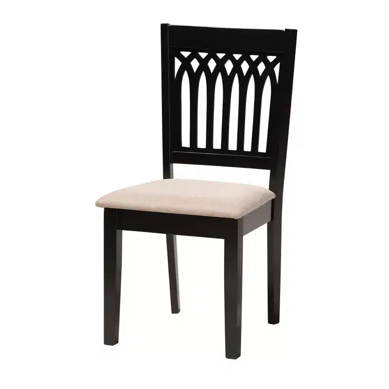 Salle à manger moderne en bois et tissu