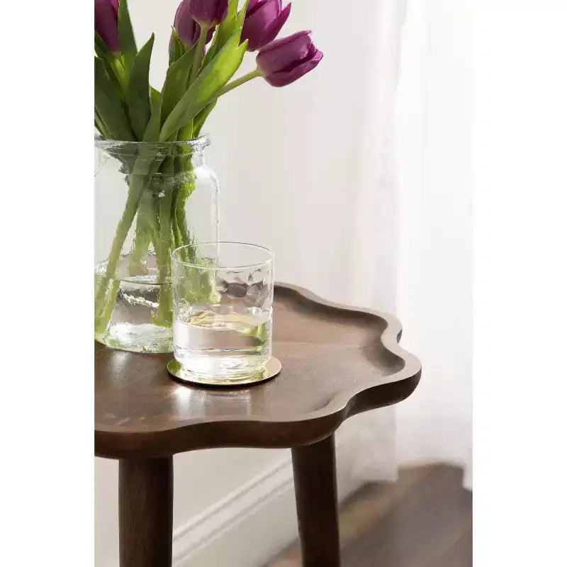 Table d'appoint en bois festonné