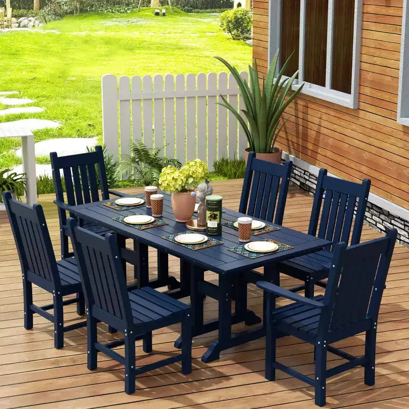 Ensemble de salle à manger d'extérieur 7 pièces Malibu de WestinTrends avec table et chaises de salle à manger, bleu marine